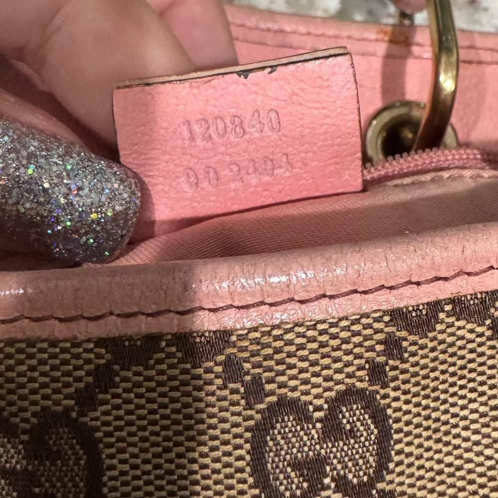 Gucci Gg Canvas Eclipse Pink Lining & Interior - image 3
